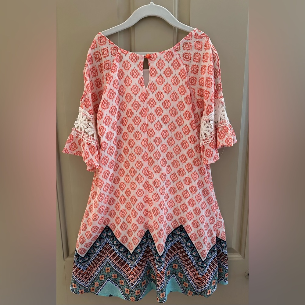 Spring dress - Picture 3 of 3